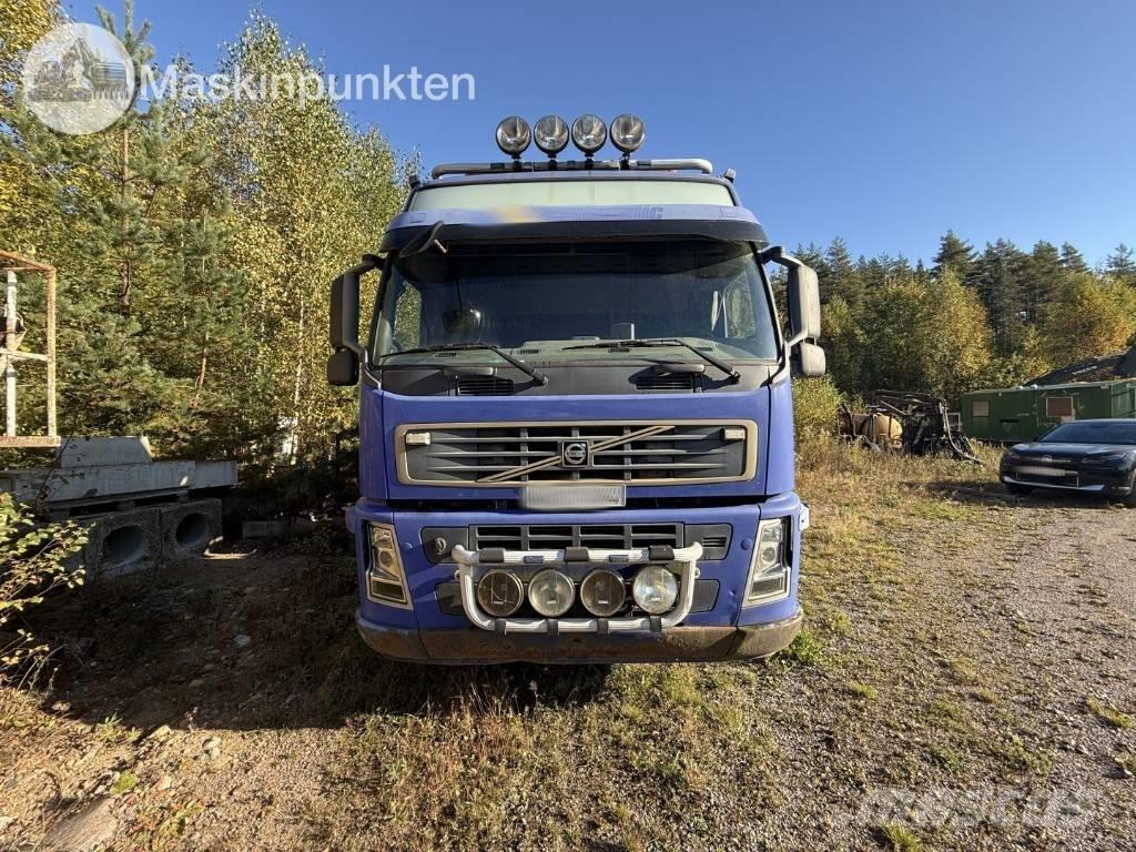 Volvo FM 12 شاحنات قلابة