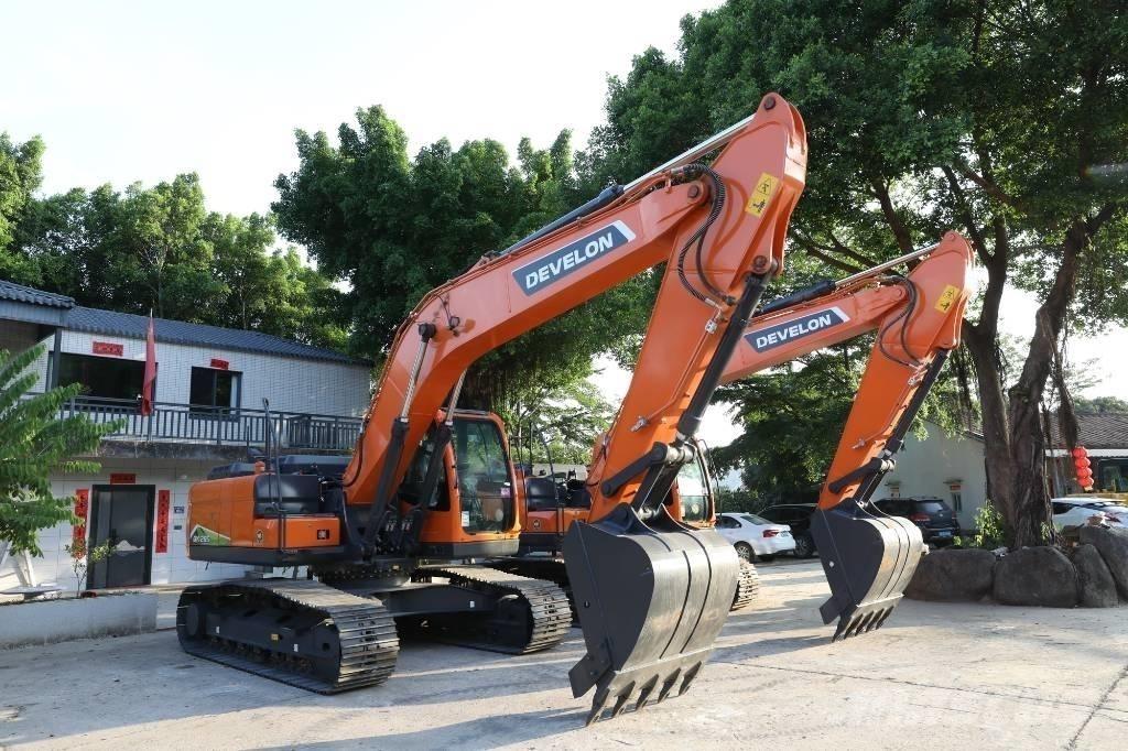 Develon DX 205 حفارات وسط 7 طن - 12 طن