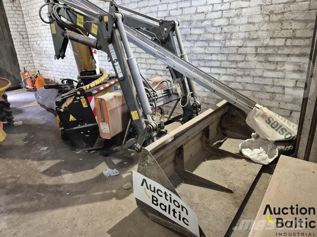 Metal-Fach K15 لوادر وحفارات أمامية