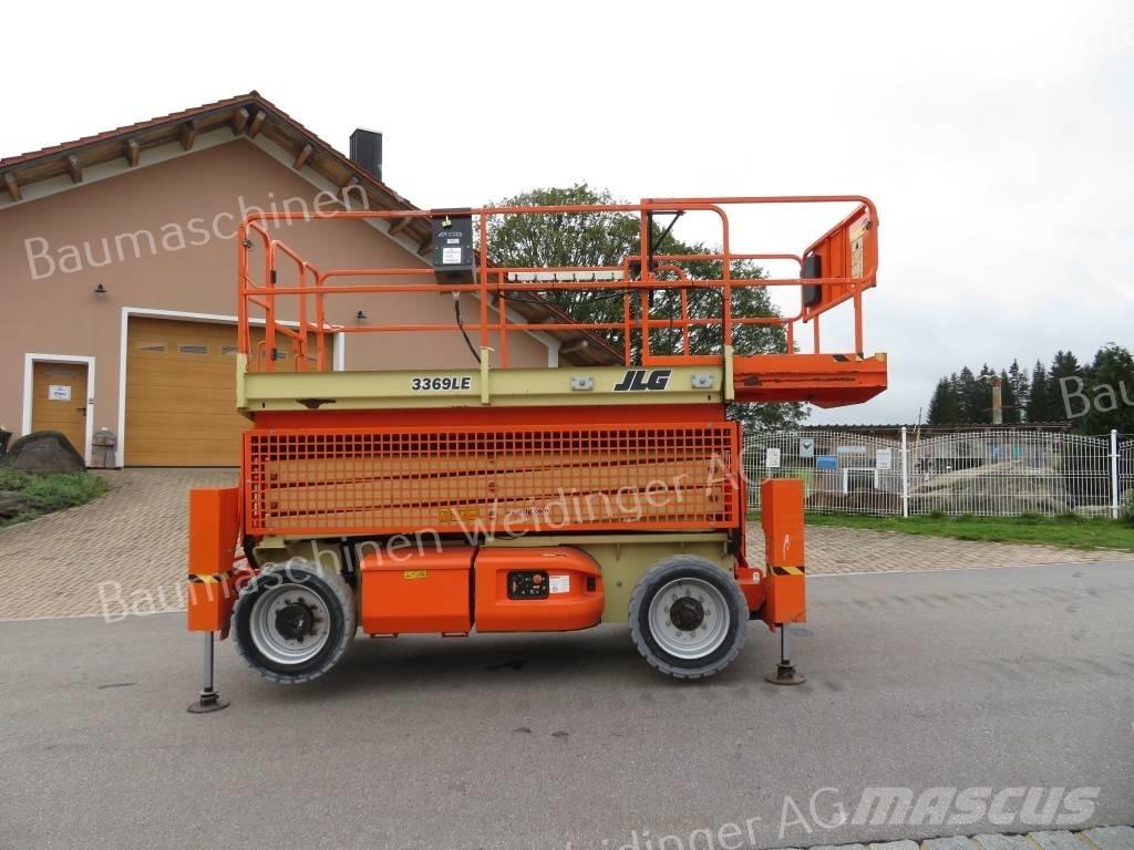 JLG 3369 LE رافعات مقصية الشكل