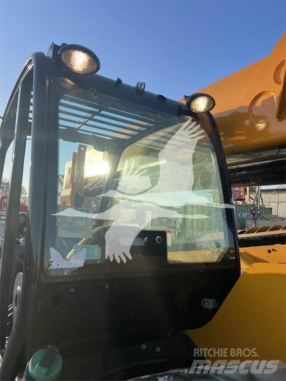 JCB 506-36 مناولات متداخلة