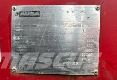 Ausa D 100 AHA ساحبات مفصلية