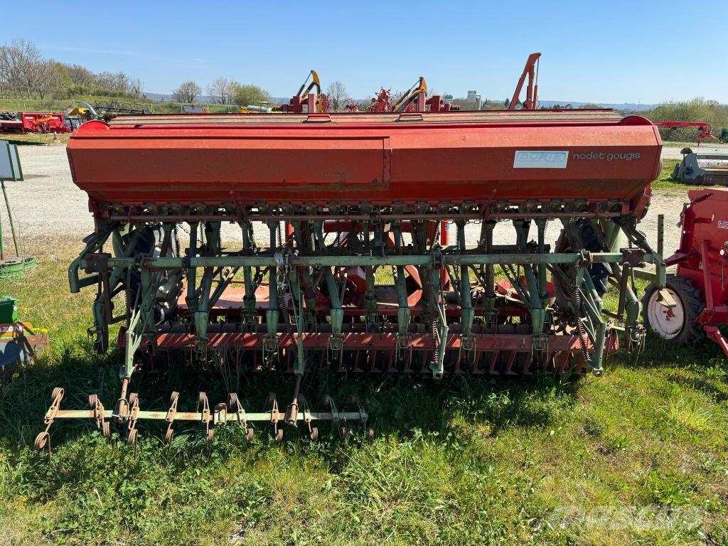 Kuhn NODET + HRB301 مثاقيب مدمجة