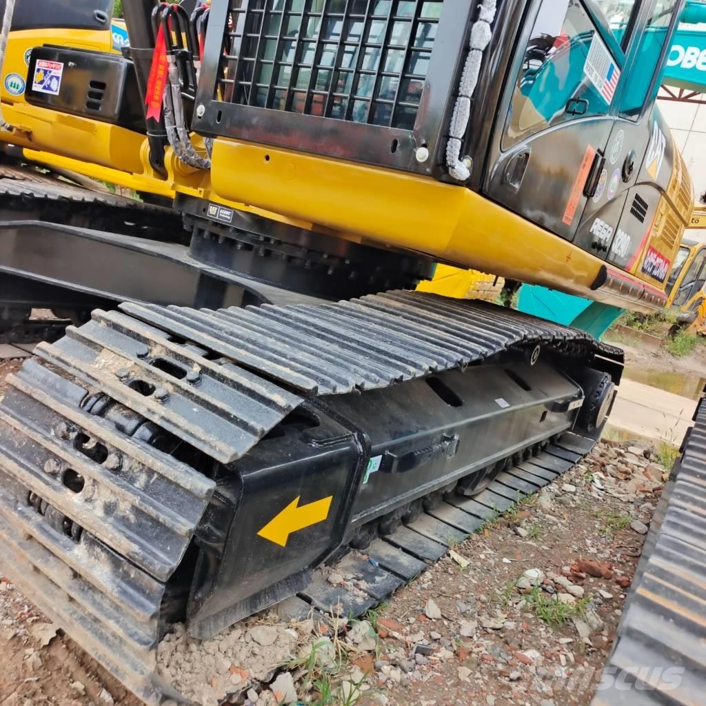 CAT 329 D حفارات زحافة