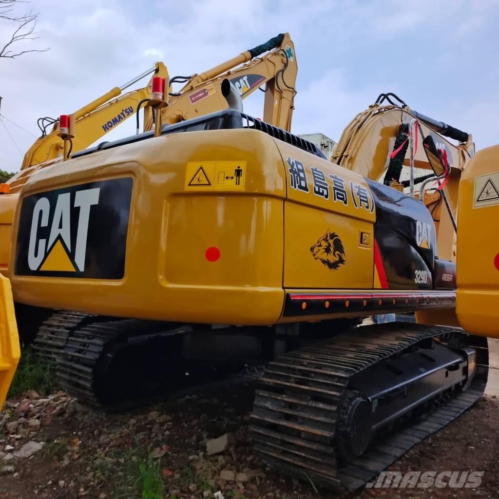 CAT 329 D حفارات زحافة