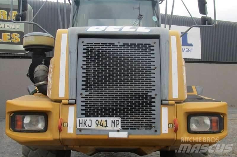 Bell B30D 22000L شاحنات أخرى