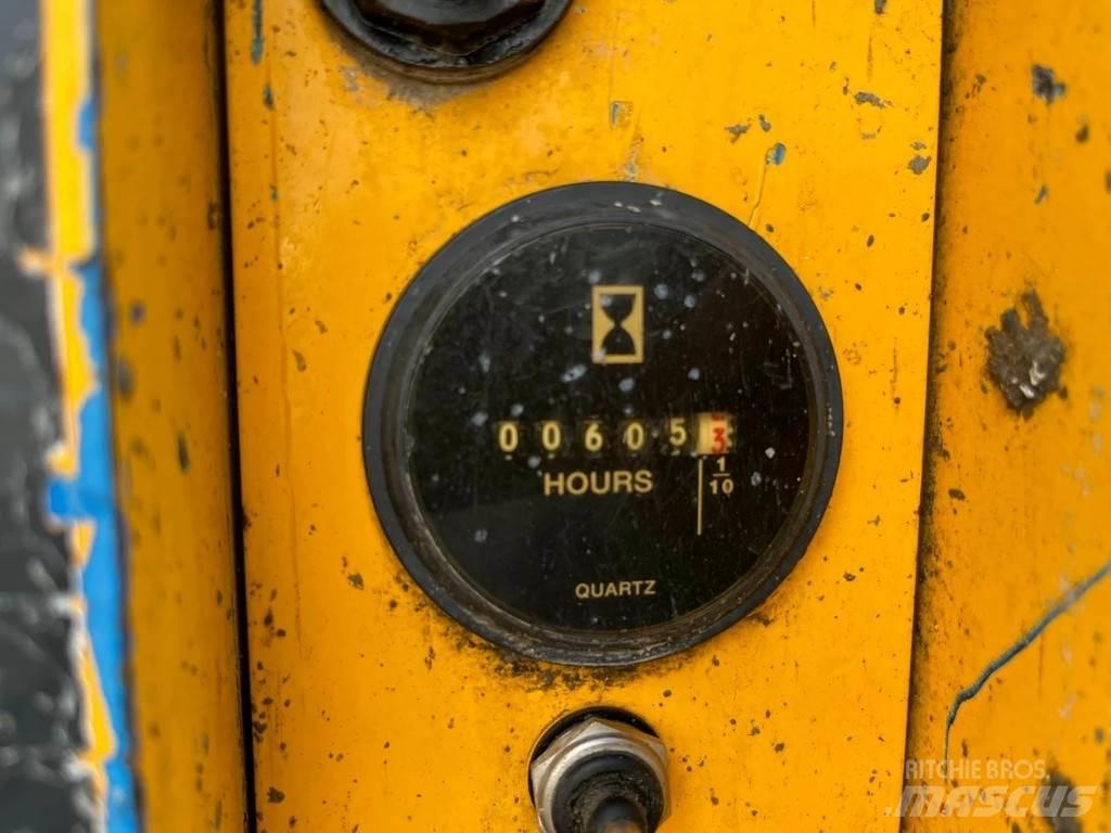 Genie GS-1532 رافعات مقصية الشكل