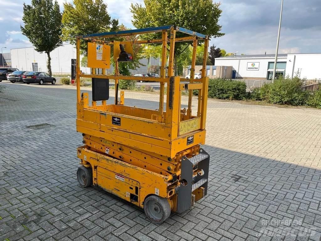 Genie GS-1532 رافعات مقصية الشكل