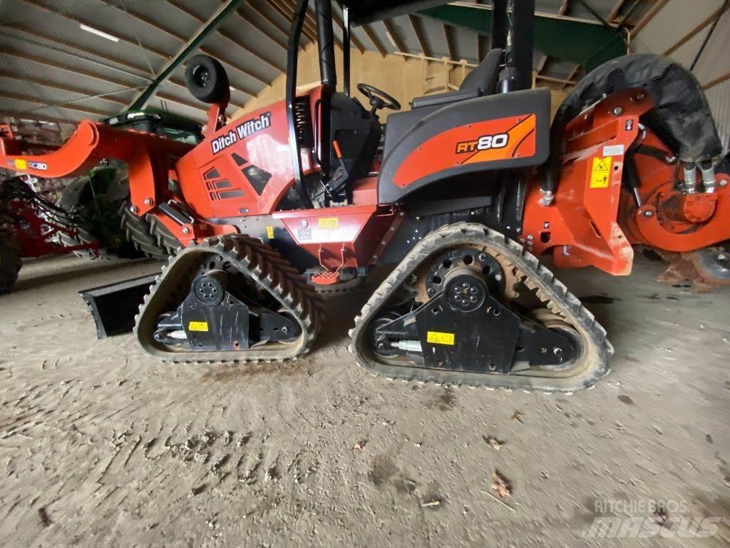 Ditch Witch RT 80 حفارات خاصة