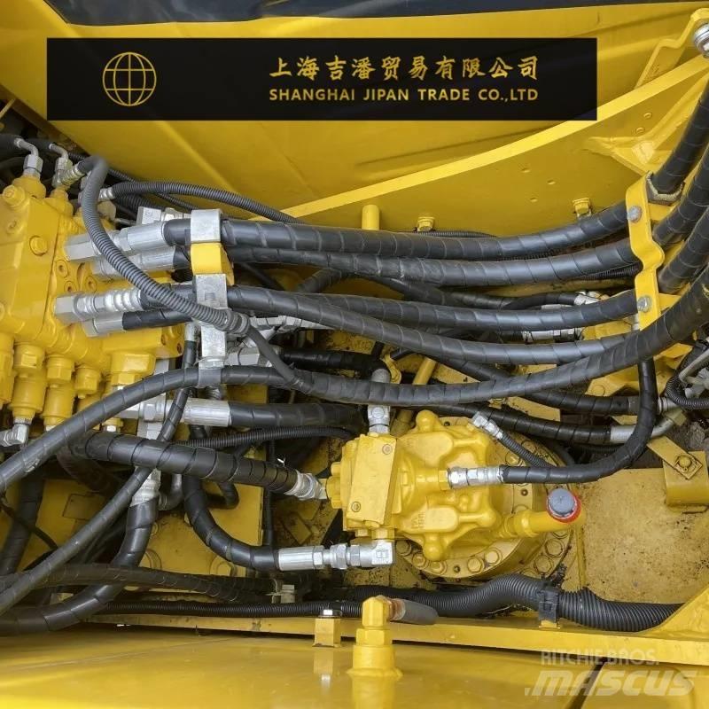 Komatsu PC 120 حفارات زحافة