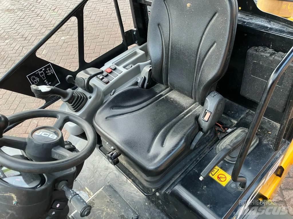 JCB 403 PLUS لوادر صغيرة