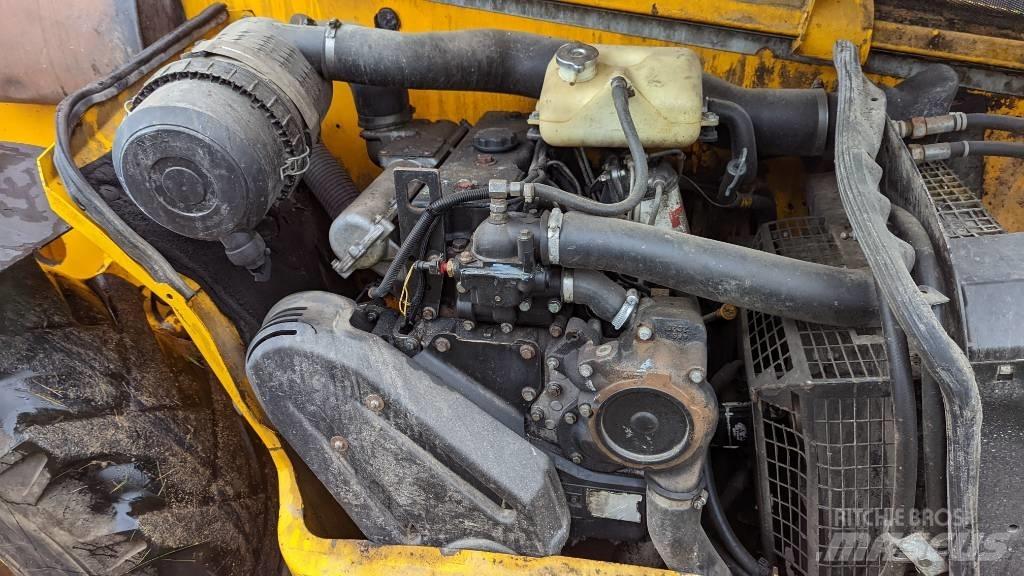 JCB 535-95 معدات مناولة لأغراض الزراعة