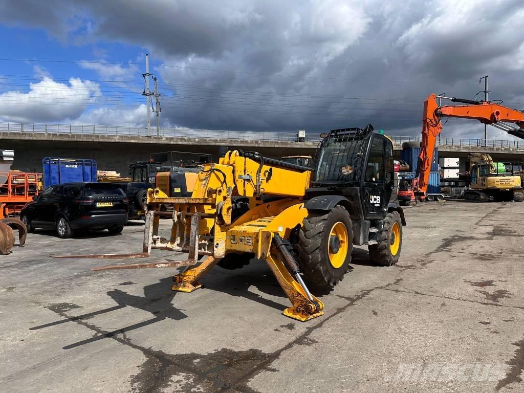 JCB 540-140 مناولات متداخلة