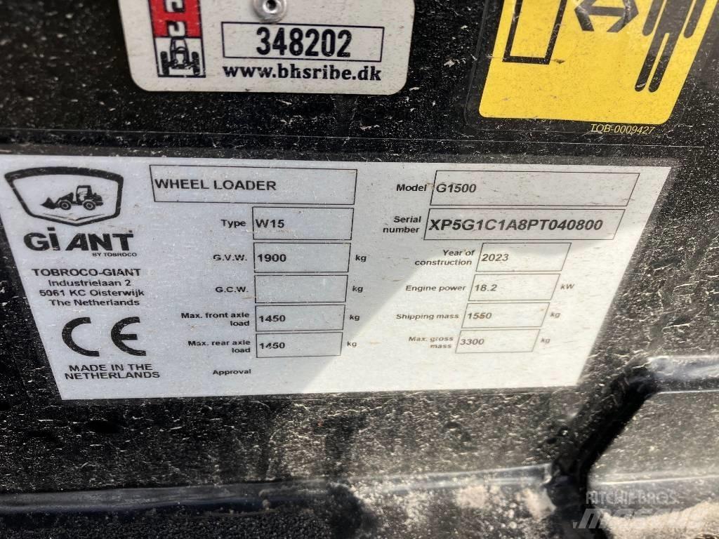 GiANT G 1500 لوادر متعددة الأغراض