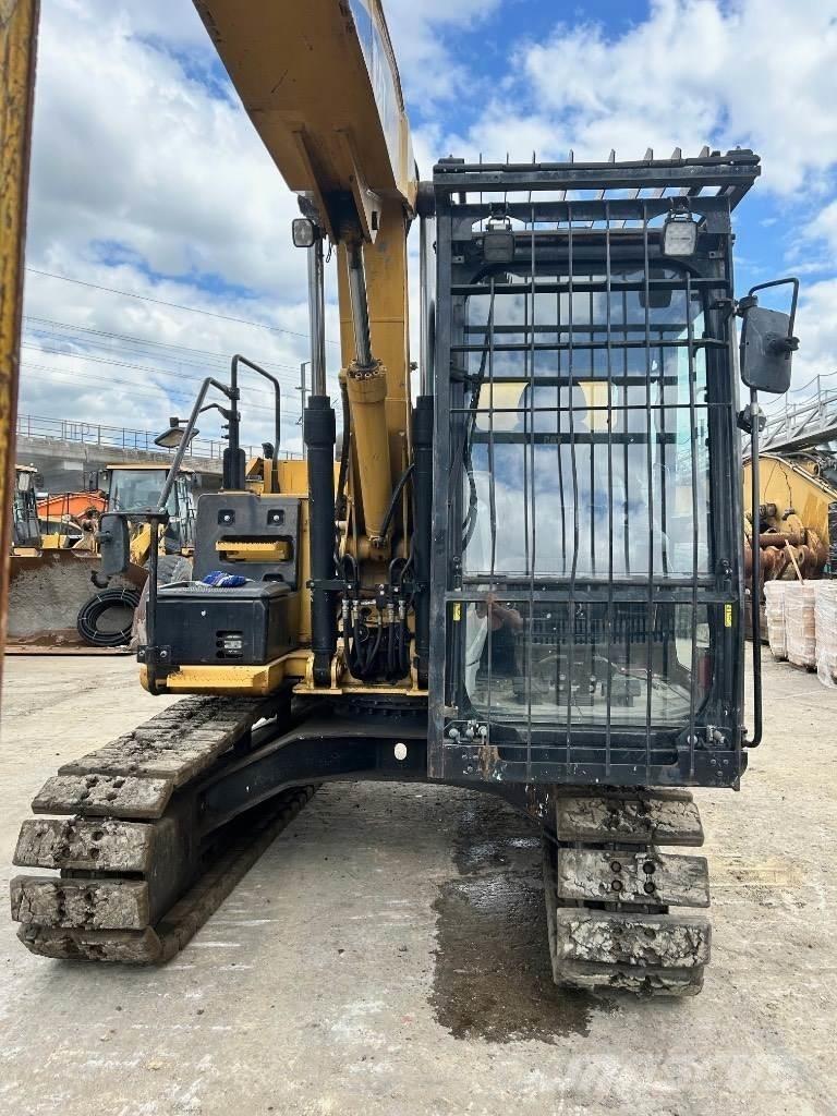 CAT 312 E حفارات زحافة