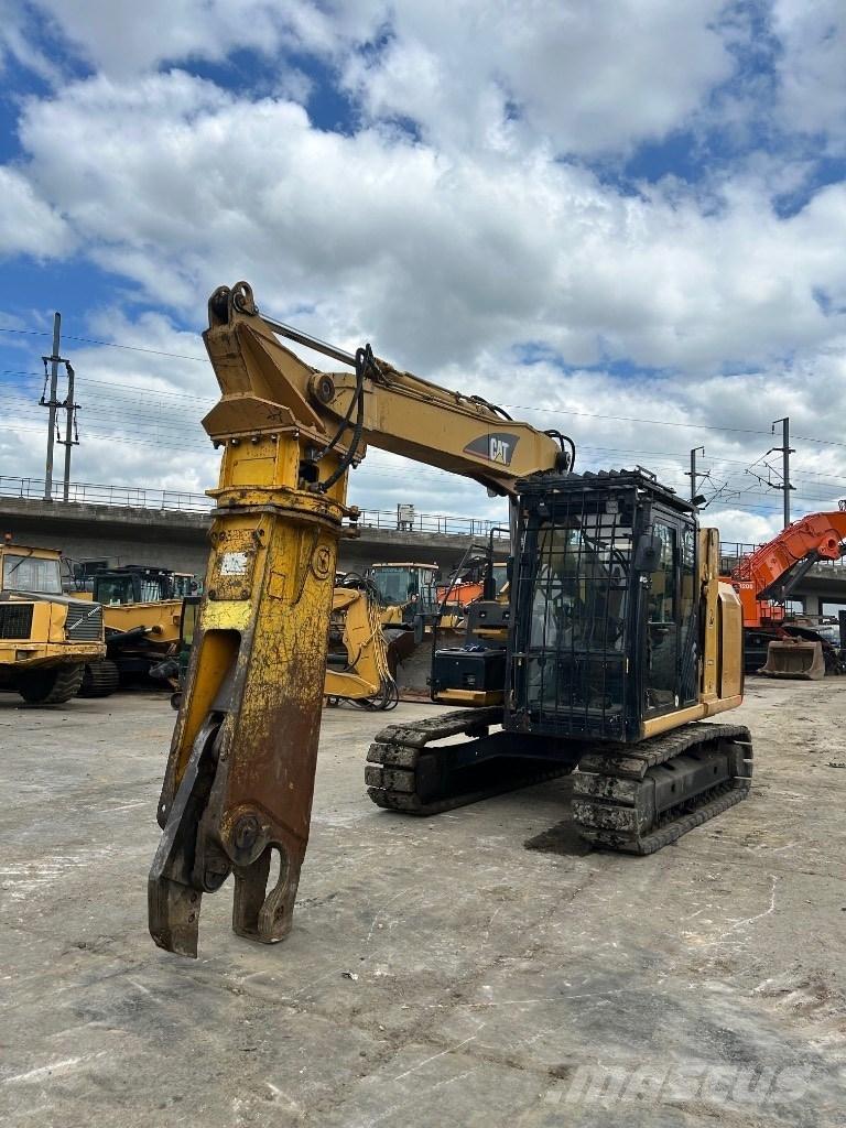 CAT 312 E حفارات زحافة