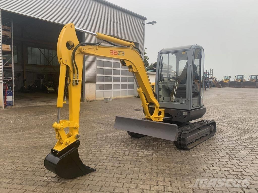 Neuson 38 Z 3 RD حفارات صغيرة أقل من 7 طن (حفارات صغيرة)