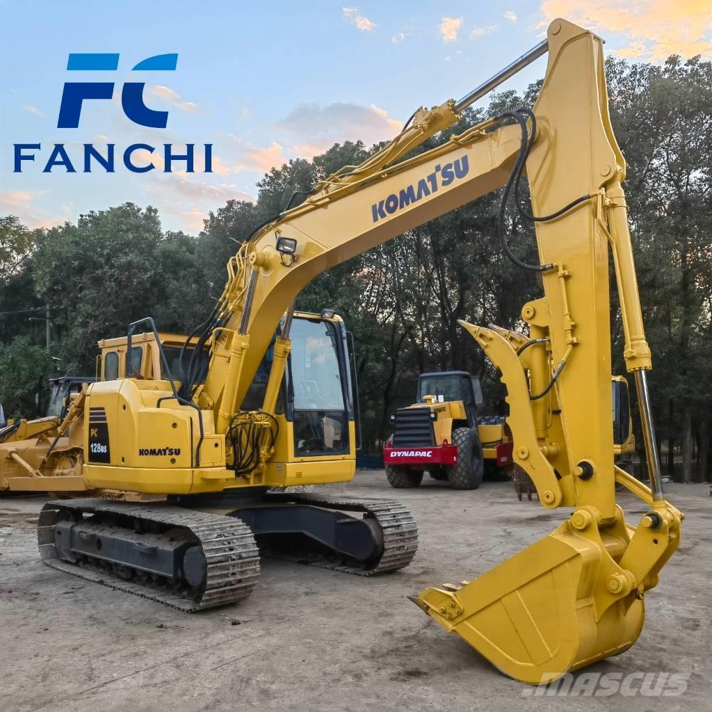 Komatsu PC 128 US حفارات زحافة