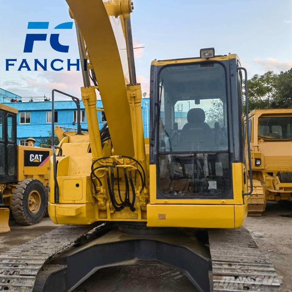 Komatsu PC 128 US حفارات زحافة