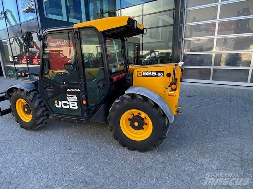 JCB 525-60 معدات مناولة لأغراض الزراعة