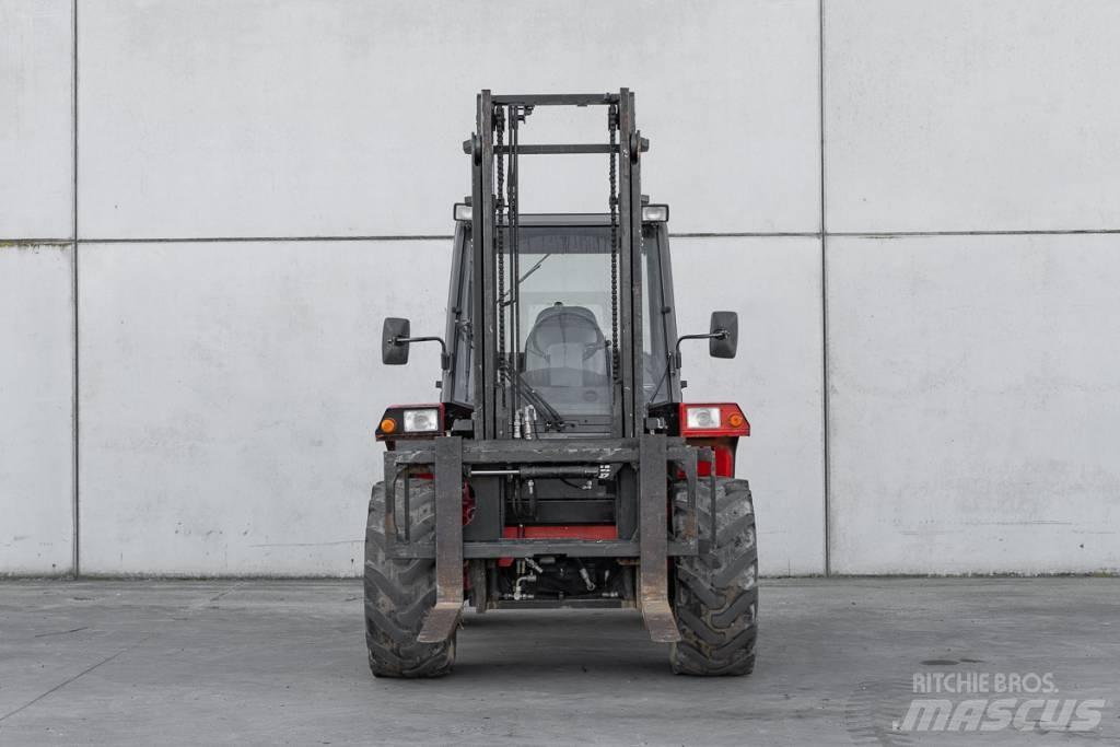 Manitou M 30-4 شاحنات الديزل