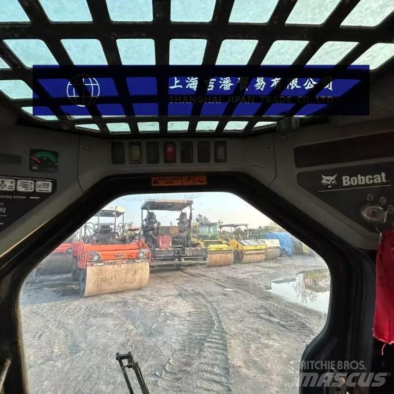 Bobcat S 300 لوادر انزلاقية التوجيه