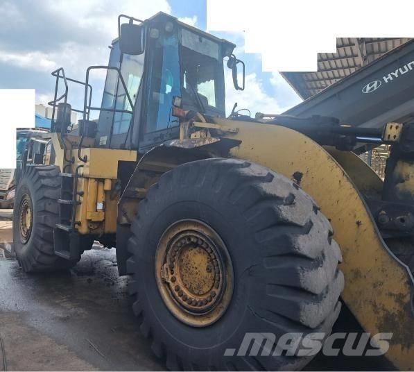 CAT 980 G لوادر بعجل
