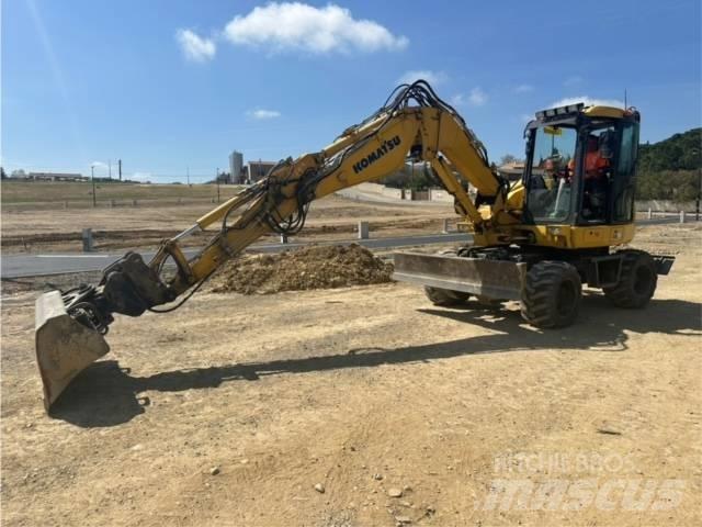 Komatsu PW98 MR-10 حفارات بعجل