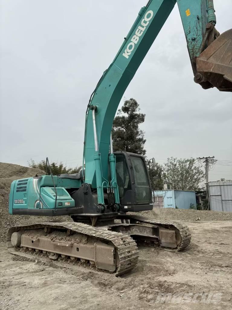 Kobelco SK260 حفارات زحافة