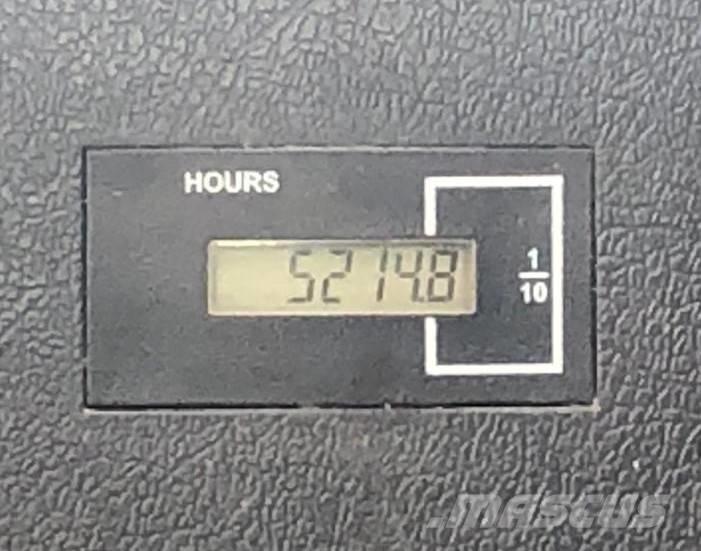 Hyundai HW140 حفارات بعجل