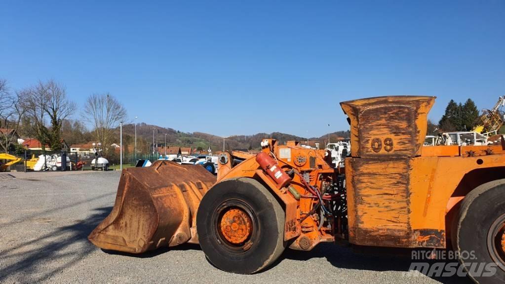 Toro 006 لوادر للعمل تحت سطح الأرض