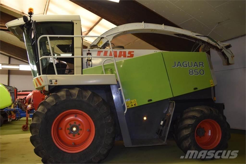 CLAAS Jaguar 850 علافات ذاتية الدفع