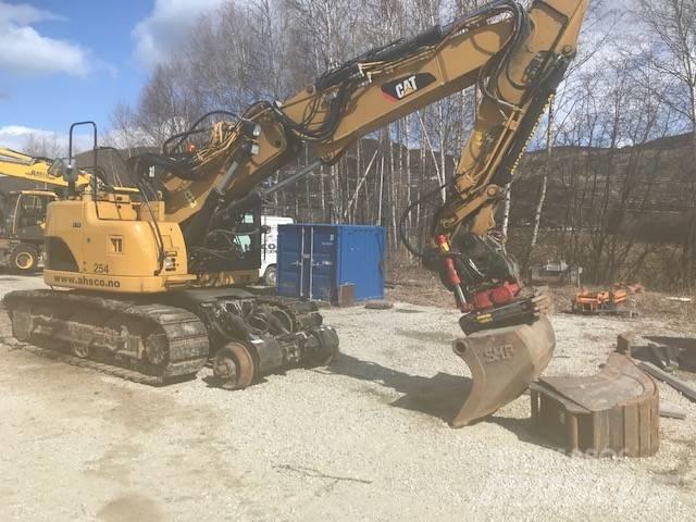 CAT 314 D LCR عربات صيانة خطوط السكك الحديدية