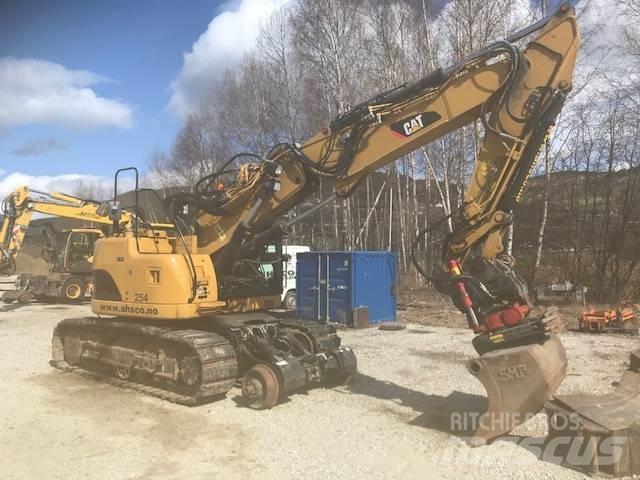 CAT 314 D LCR عربات صيانة خطوط السكك الحديدية