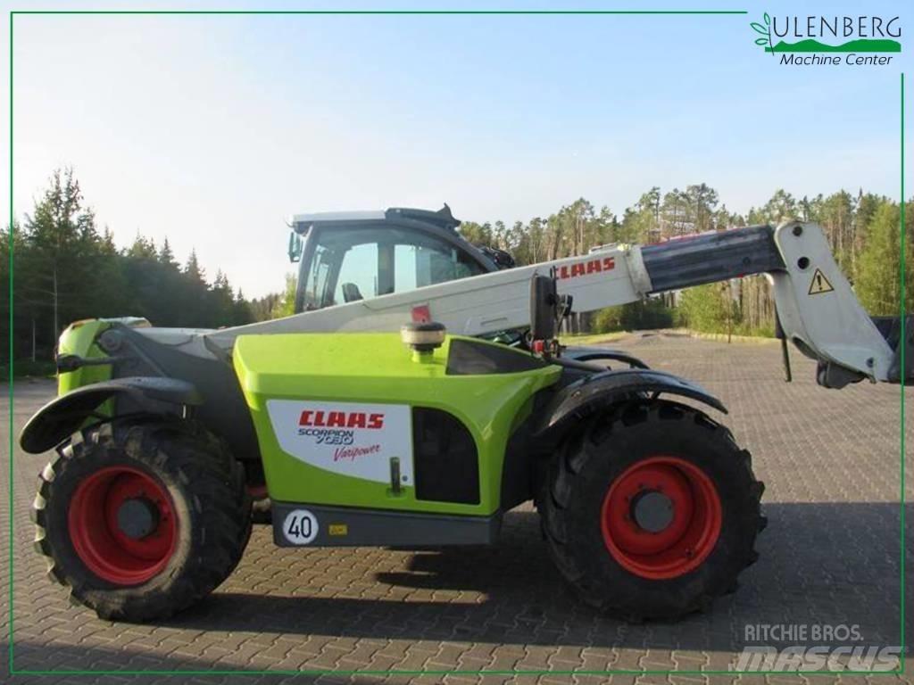 CLAAS Scorpion 7030 معدات مناولة لأغراض الزراعة
