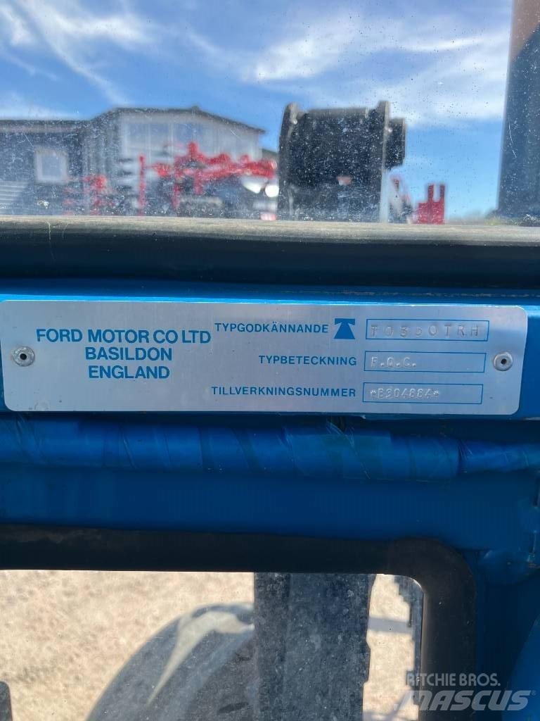 Ford 5600 الجرارات