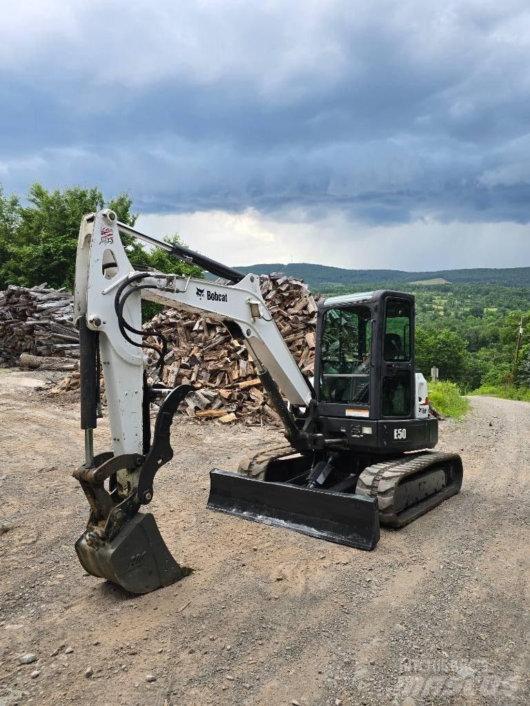 Bobcat E 50 حفارات صغيرة أقل من 7 طن (حفارات صغيرة)