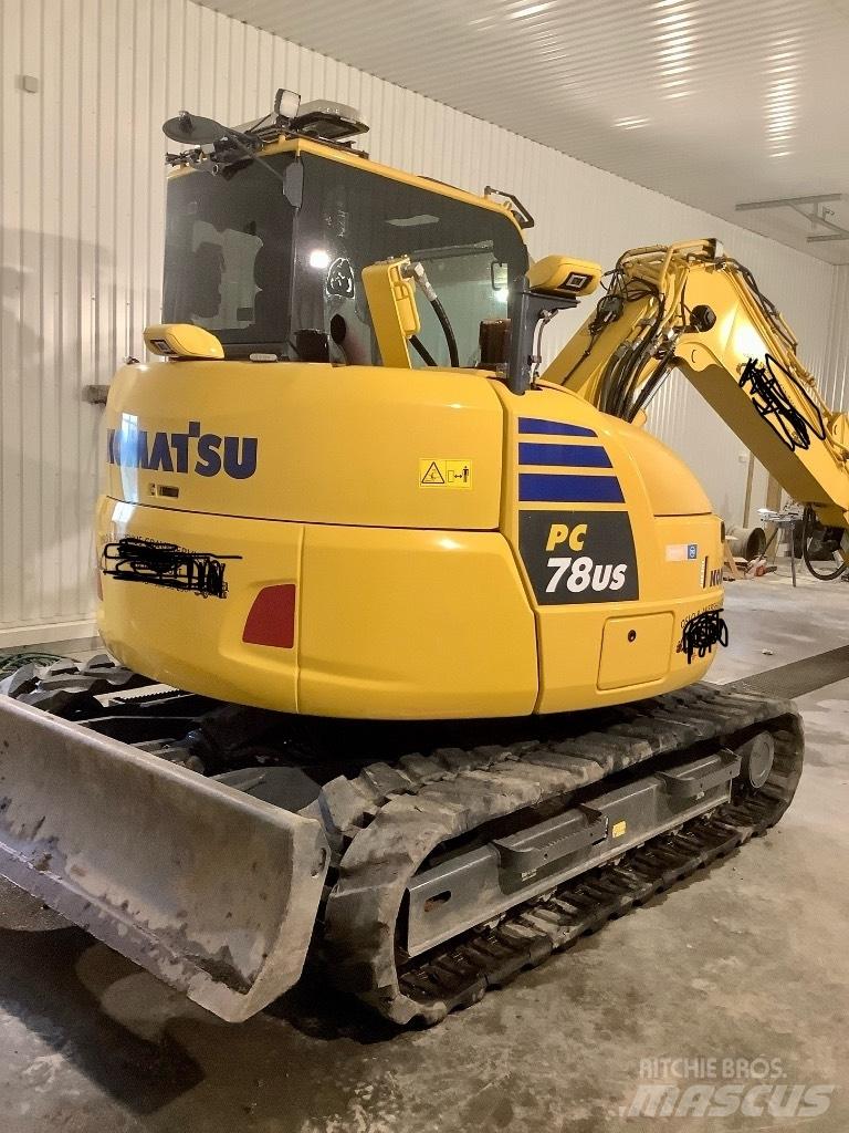 Komatsu Pc 78 us- 10 حفارات وسط 7 طن - 12 طن