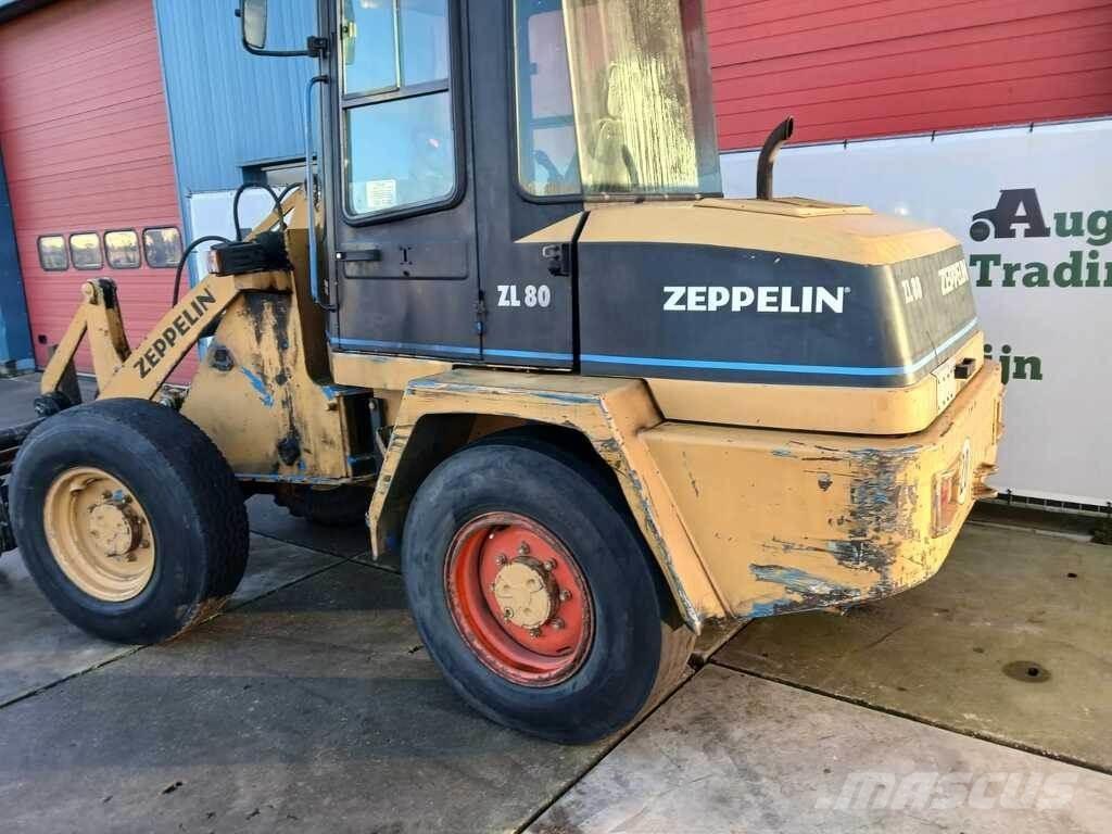 Schaeff ZL 80 لوادر بعجل