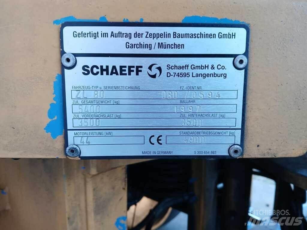 Schaeff ZL 80 لوادر بعجل