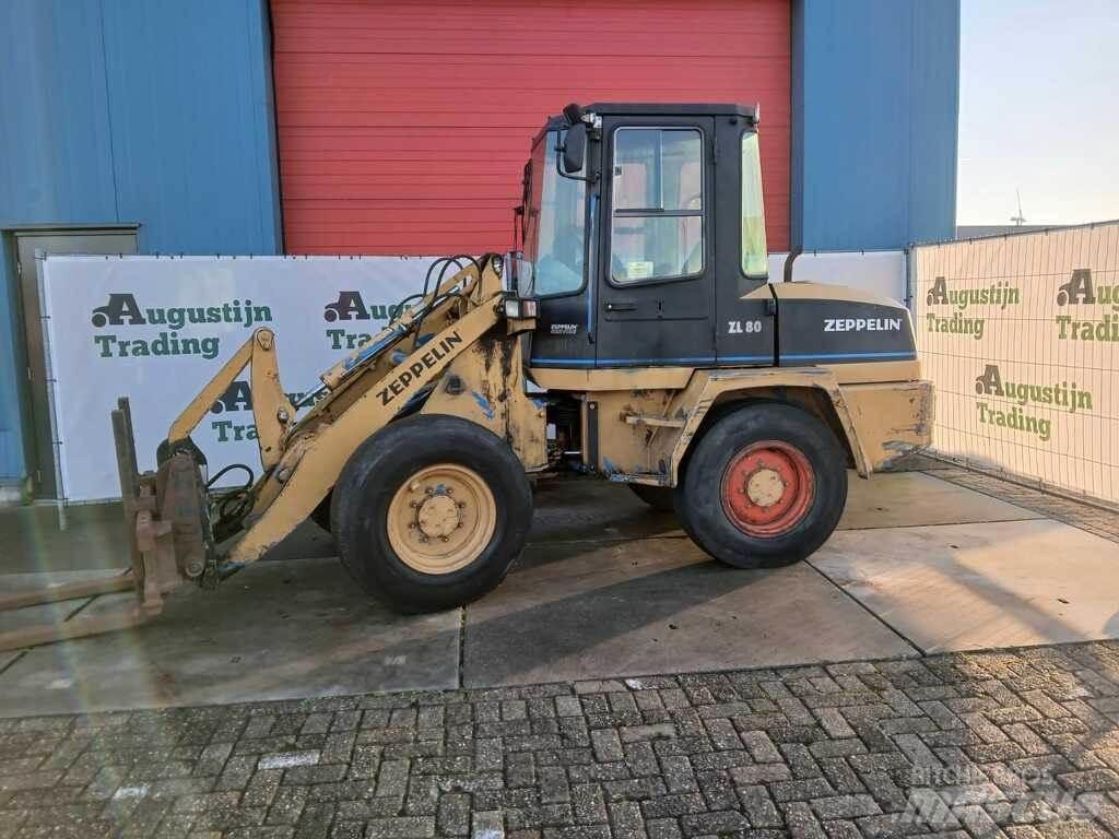 Schaeff ZL 80 لوادر بعجل