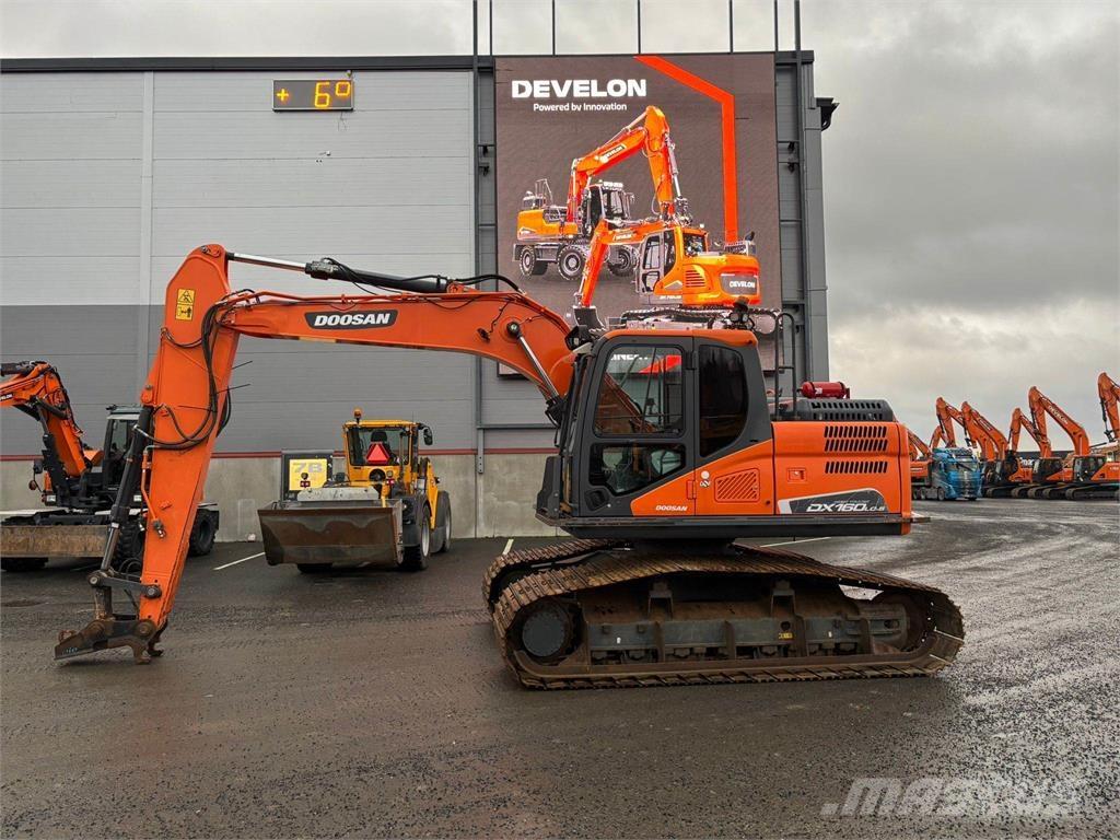 Doosan DX160LC-5 حفارات زحافة