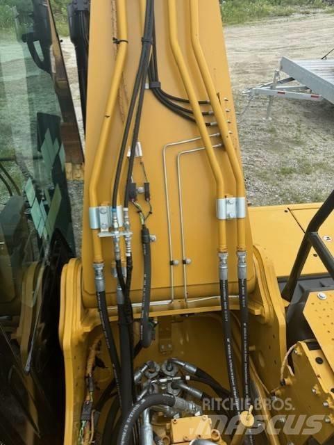 CAT 320GC حفارات زحافة