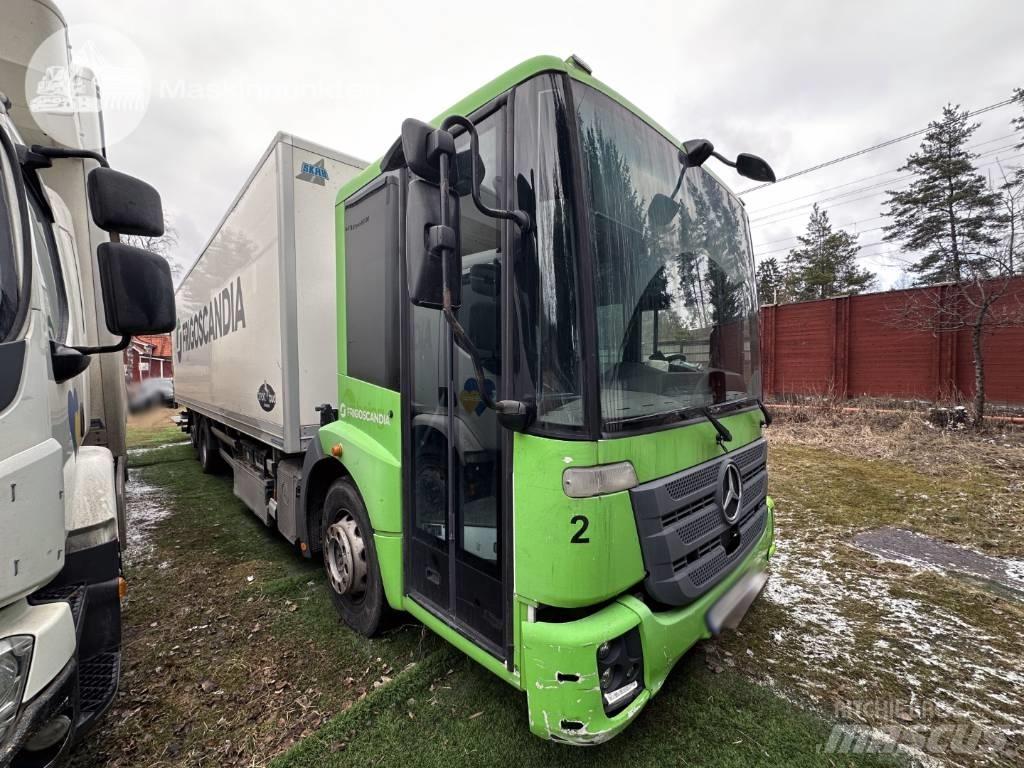 Mercedes-Benz Econic شاحنات ذات هيكل صندوقي