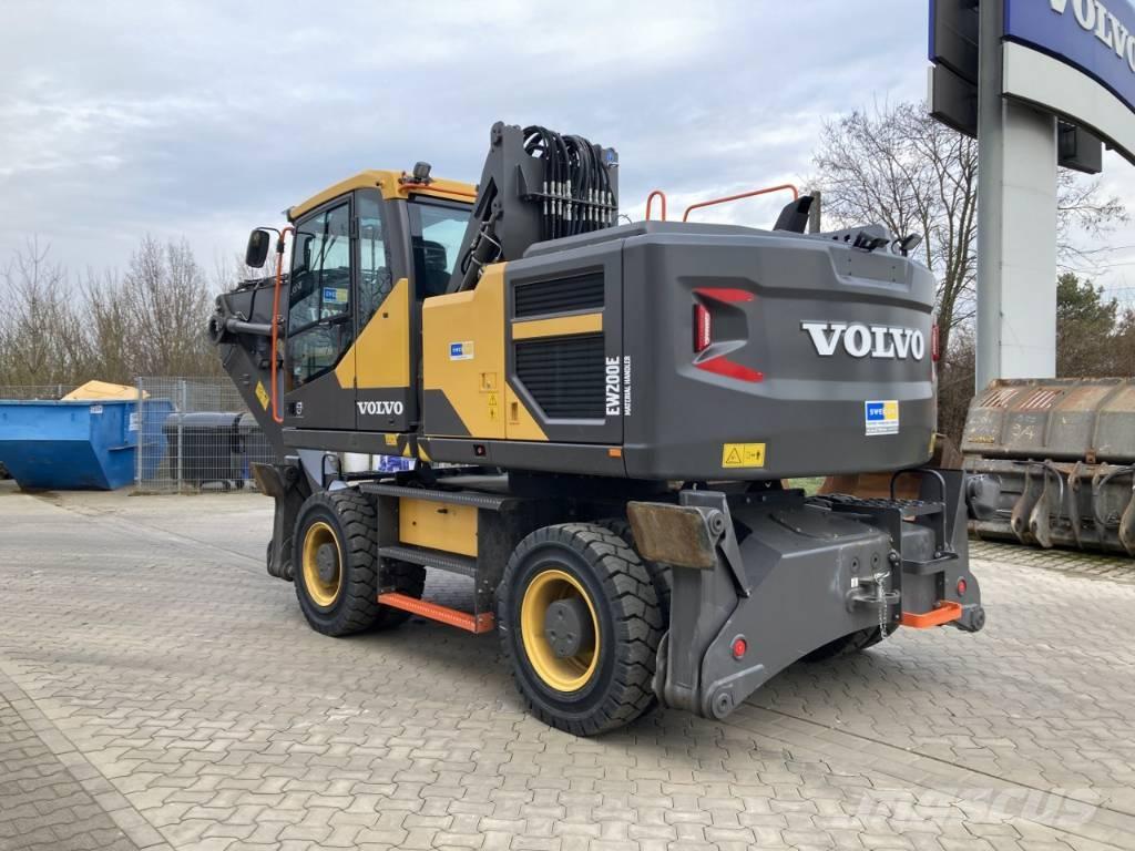 Volvo EW 200 E MH حفارات بعجل