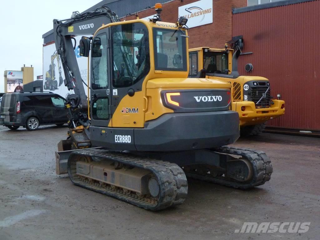 Volvo ECR 88 D حفارات وسط 7 طن - 12 طن