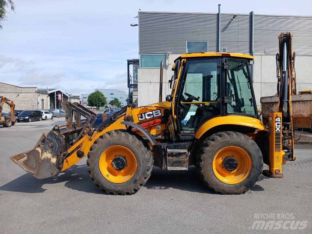 JCB 4 CX Pro AEC لوادر ذات جرافات عكسية