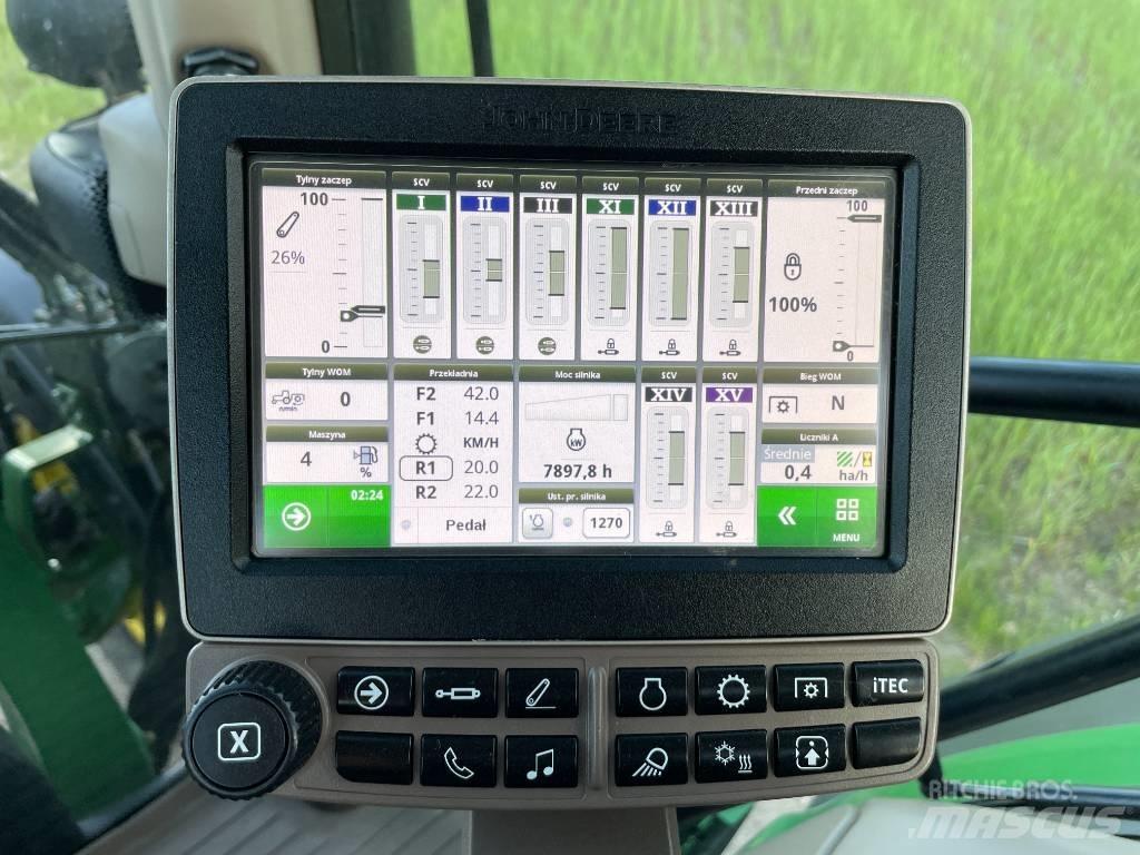 John Deere 6175 R الجرارات