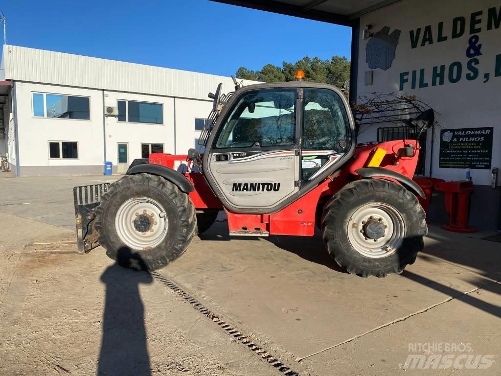 Manitou MT 732 معدات مناولة لأغراض الزراعة