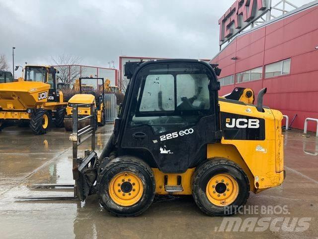 JCB 225 لوادر انزلاقية التوجيه